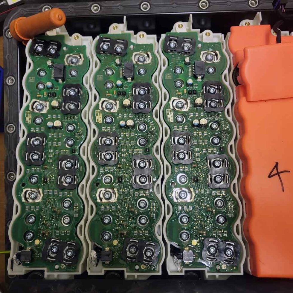 Range Rover Hybrid Battery Repair | Diagnostics | LKQ Electriq