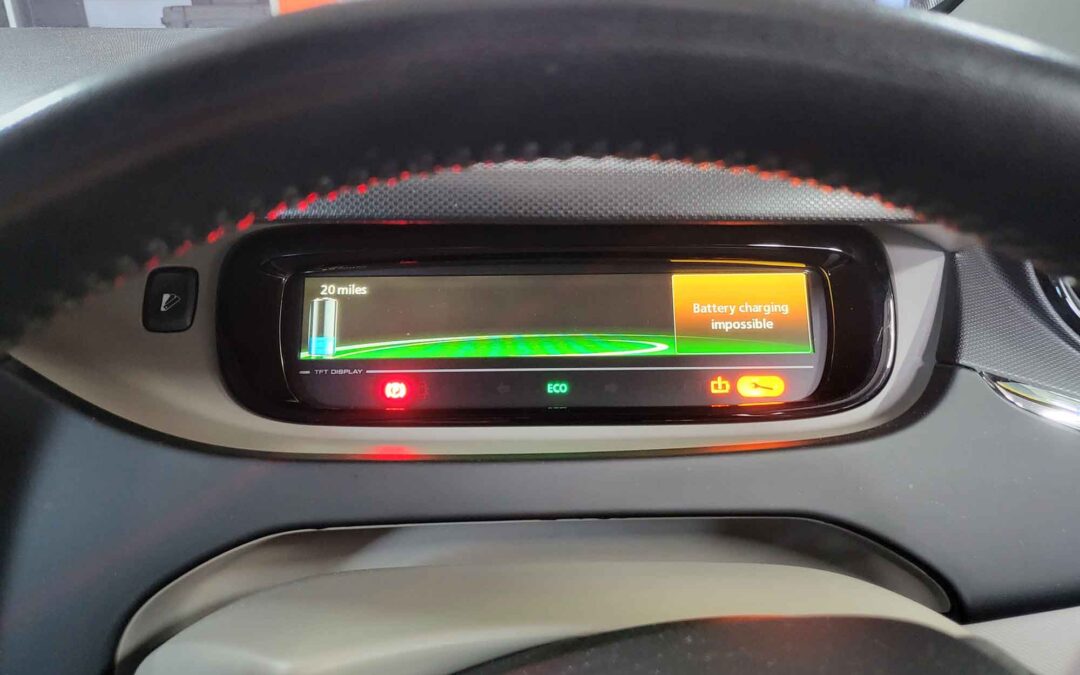Renault Zoe Battery Charging Impossible Warning on Dashboard