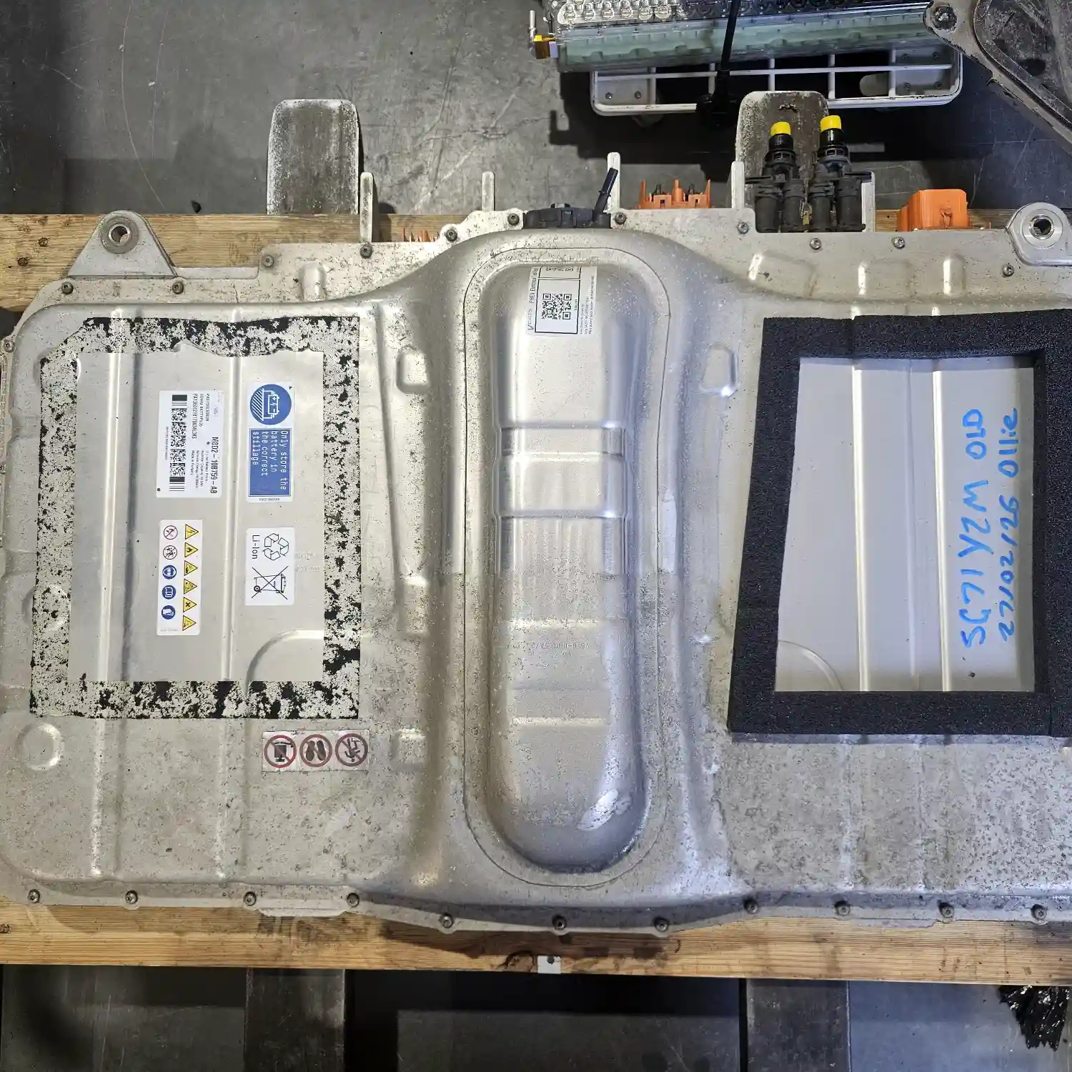 BMW i3 dashboard errors