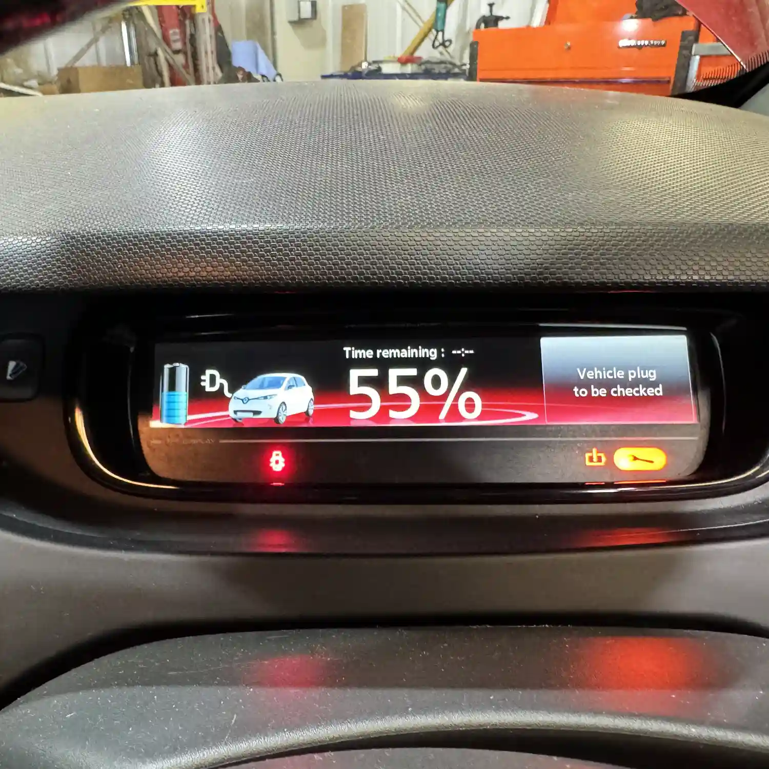 Renault Zoe Red Charge Port 4 BMW i3 dashboard errors