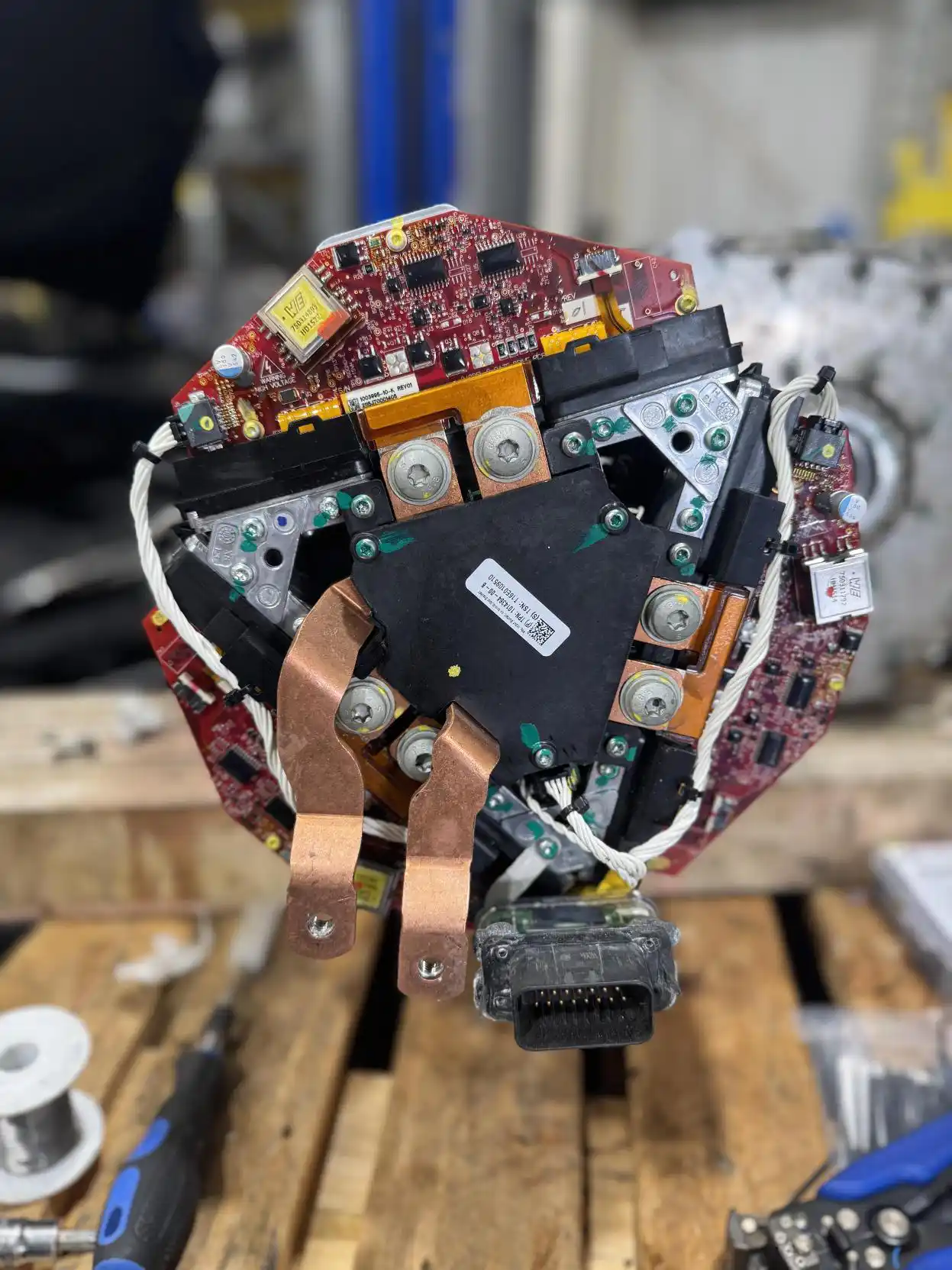 BMW i8 component 1