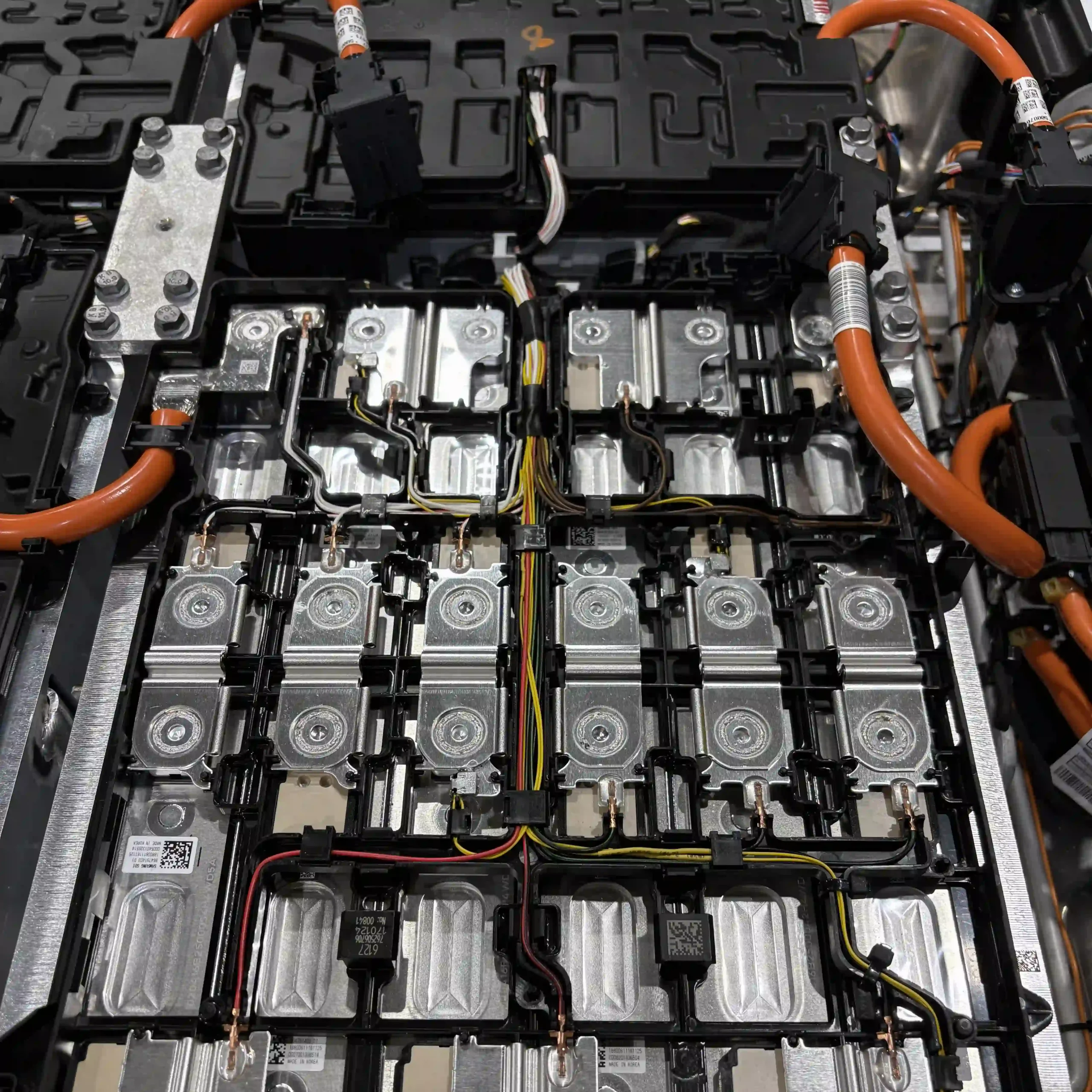 BMW i8 component 1